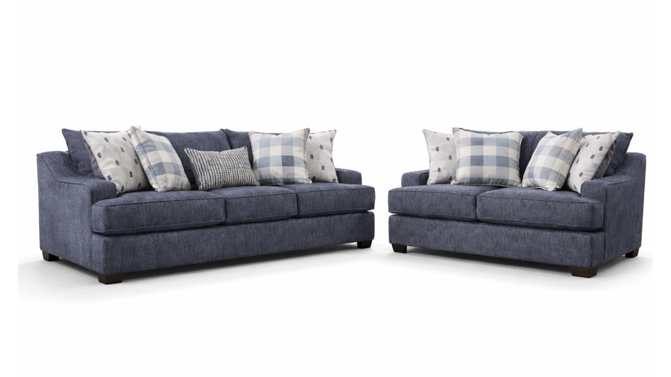 Sofas, Loveseats & Sectionals