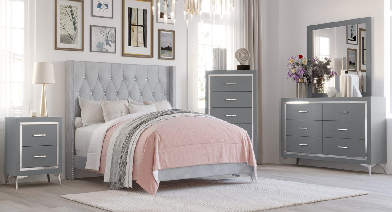 Huxley Gray Wood And Upholstered California King Bedroom Set