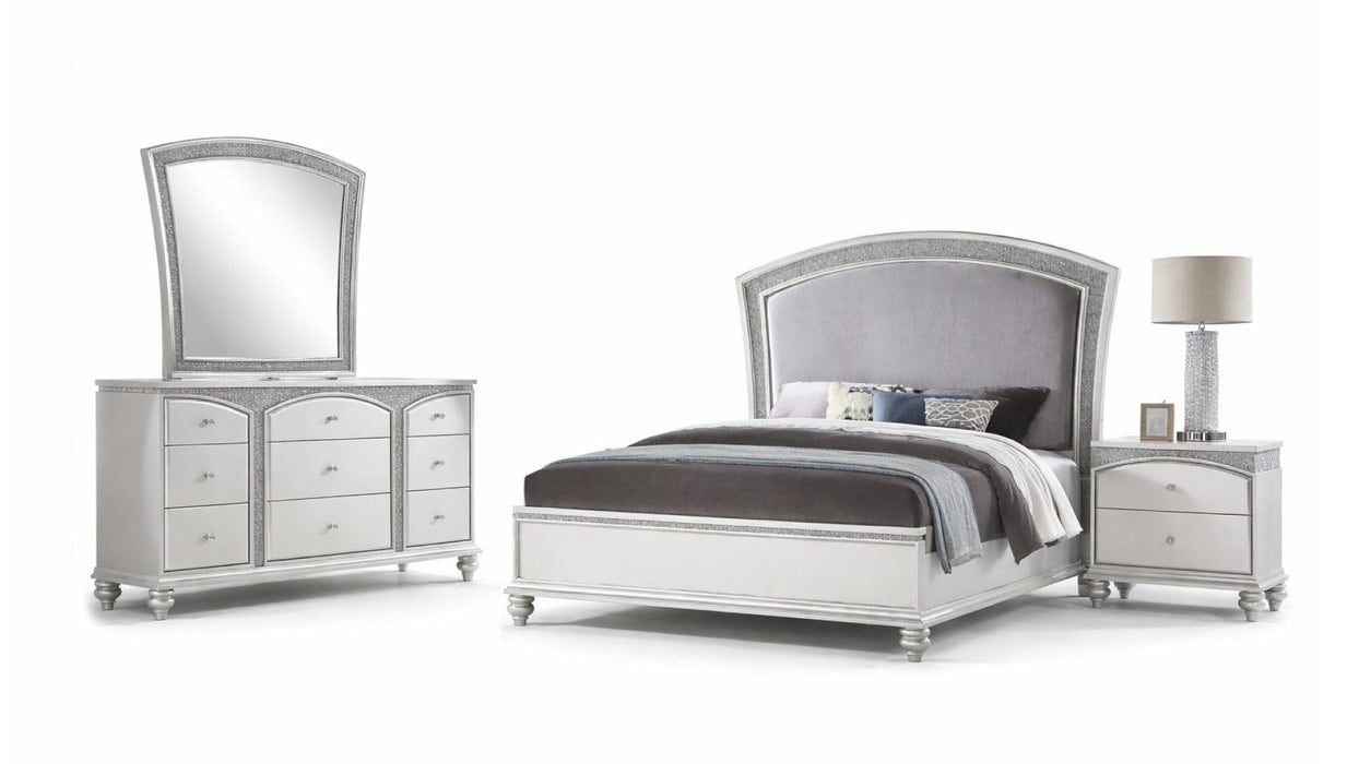 Maverick Platinum Wood And Upholstered Queen Bedroom Set