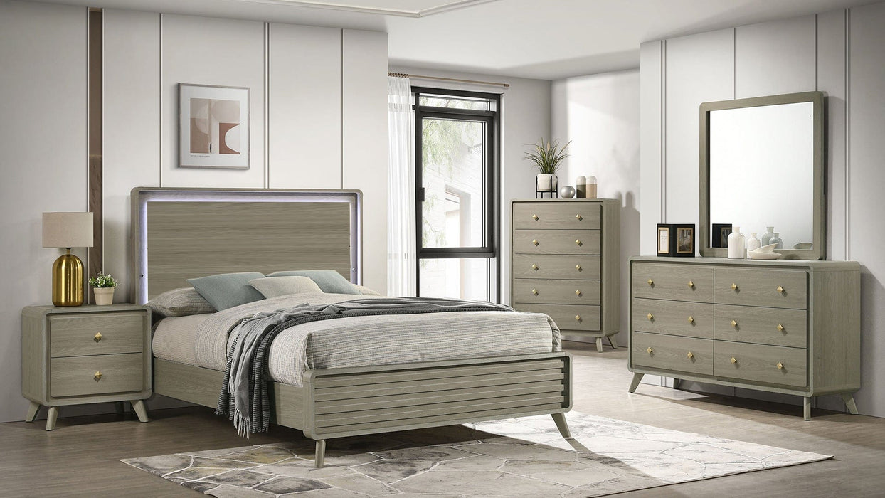 Rainier Gray Wood And Upholstered Queen Bedroom Set