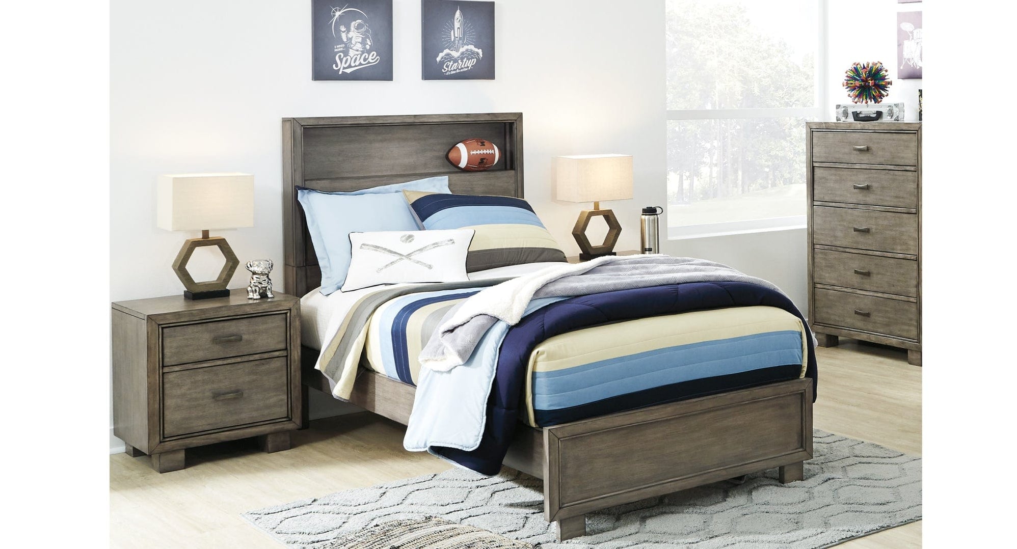 Gray Wood Twin Bed — Casa Linda Furniture