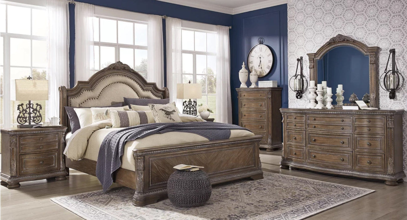Charmond Brown Wood Queen Bedroom Set