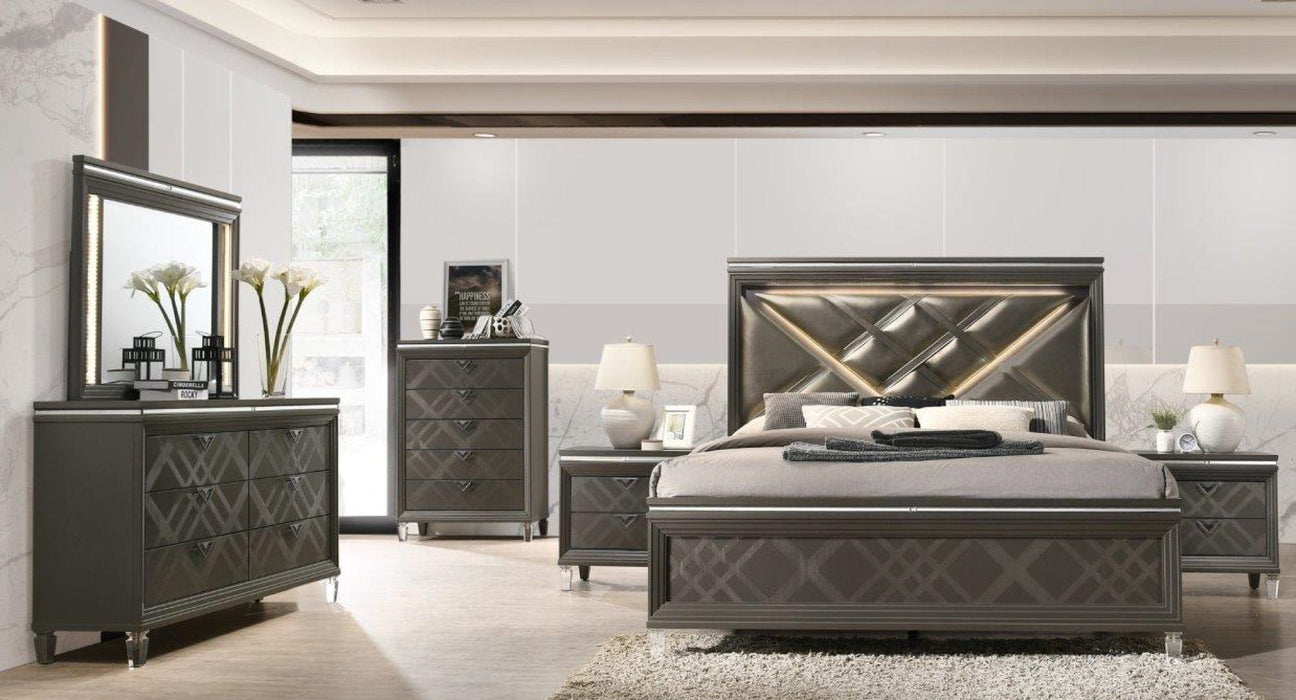 Solara Bronze Wood And Upholstered California King Bedroom Set
